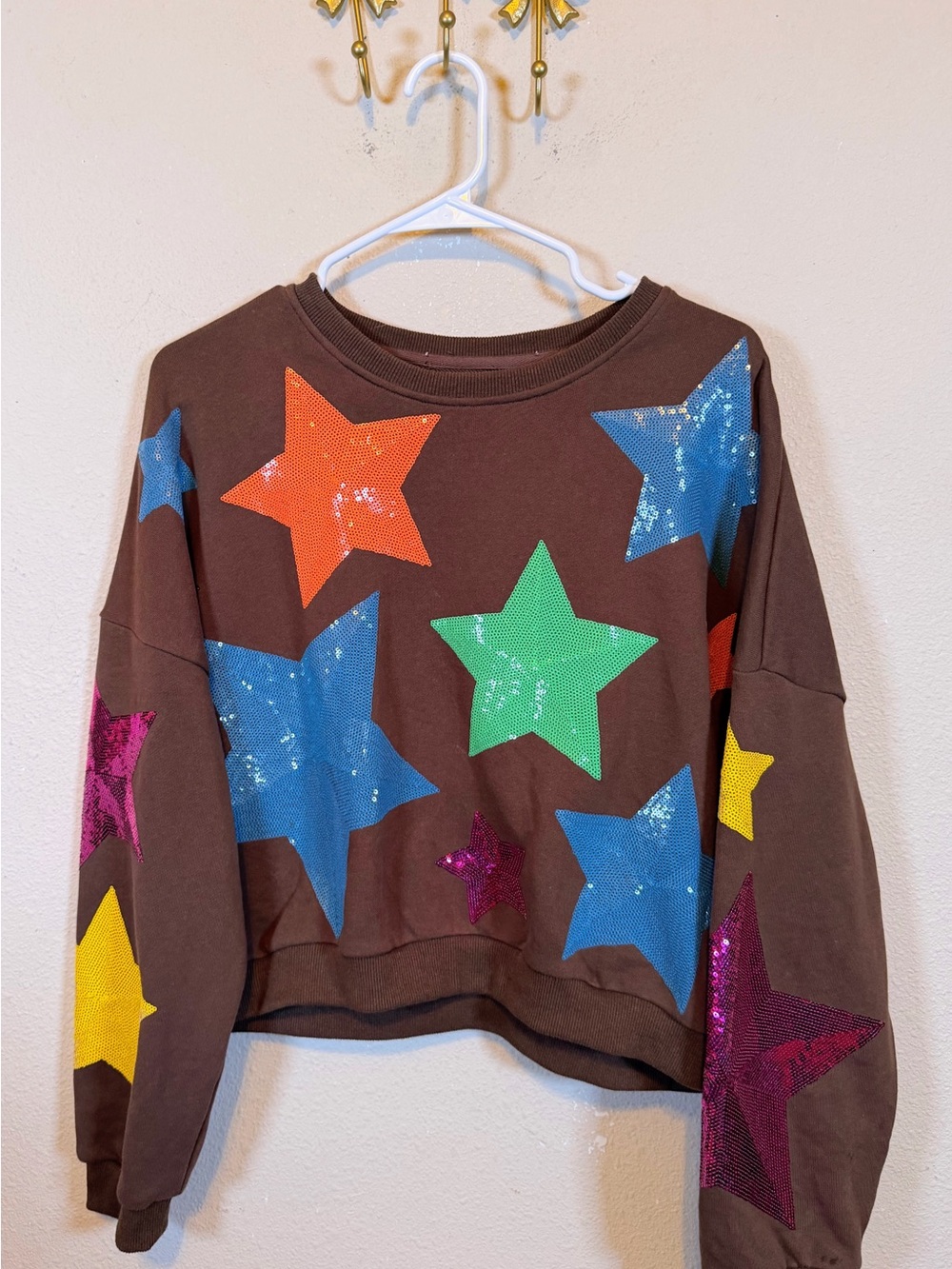 Brown Mega Star Sweatshirt with Multicolor Sequin Stars. Size L based on meas.